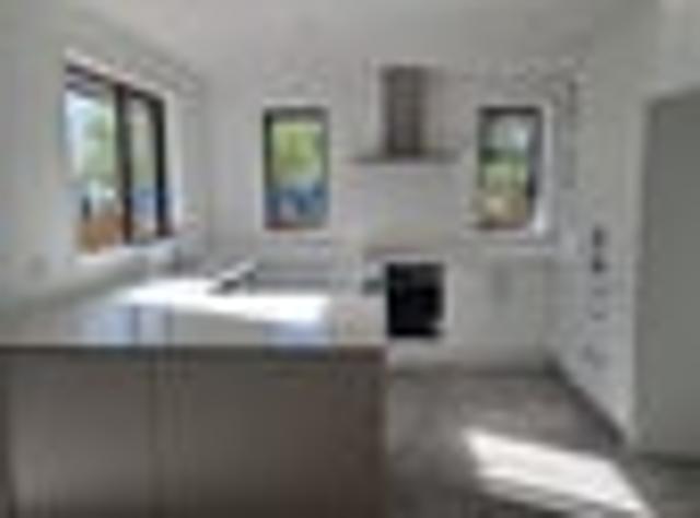Bucklands Beach, 4 bedrooms, $850 pw