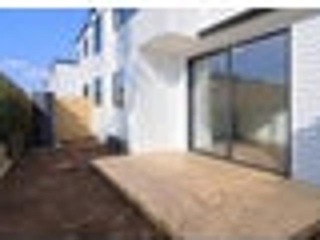 Bucklands Beach, 4 bedrooms, $980 pw