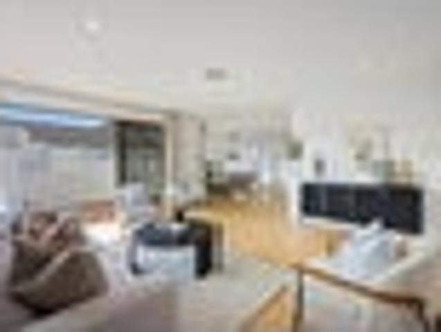 Bucklands Beach, 4 bedrooms, $1250 pw