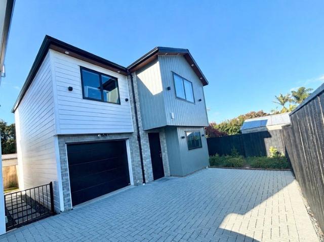 bucklands beach, 4 bedrooms