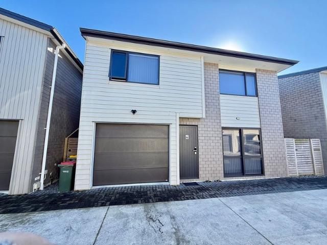 bucklands beach, 4 bedrooms