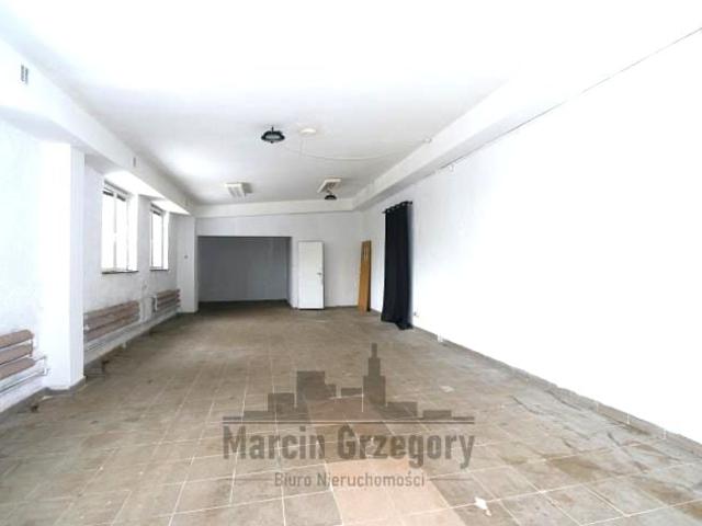 Budynek użytkowy 100 m², Granica