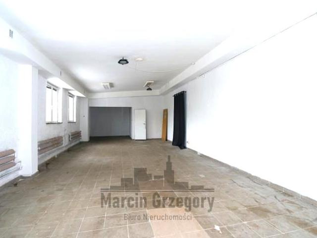 Budynek użytkowy 100 m², Granica