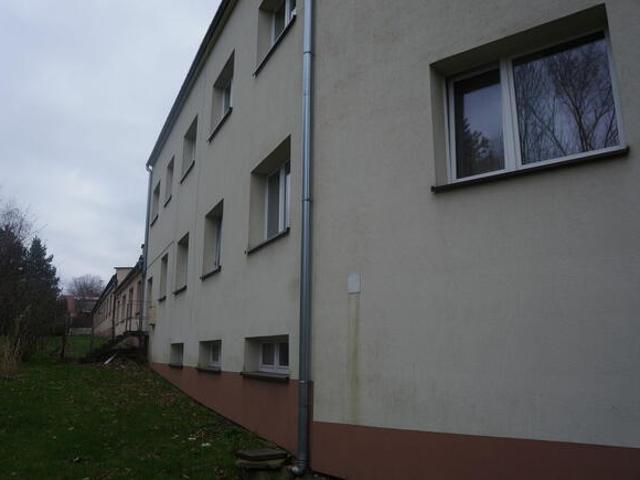 Budynek z lokalami biurowo usługowymi lub mieszkalnymi
