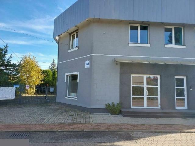 Budynek 440m2 z biurami i mieszkaniem, rozbudowa