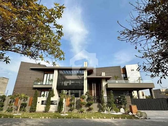 Budget Bungalow Grand 2 Kanal Residence For Sale In DHA Lahore