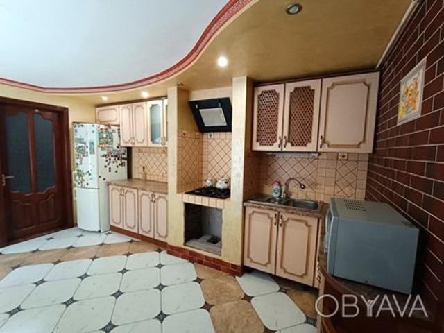 Будинок Золотоноша
