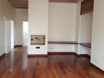 Buena casa en alquiler condominio