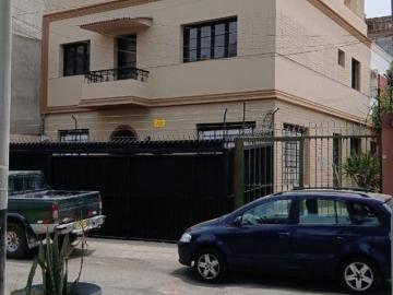 BUENA CASA REMODELADA y BONITA, VISTA MAR, CHORRILLOS!