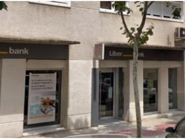Buena oportunidad para comprar o alquilar Local en zona Alcorcón de Madrid
