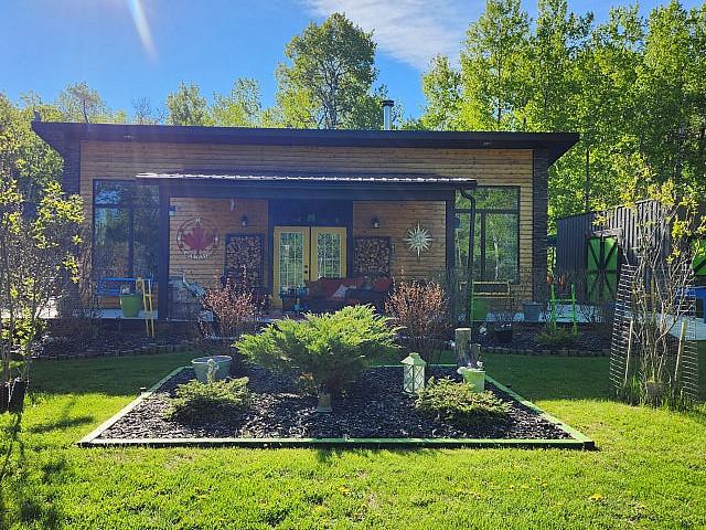 Buffalo Lake House For Sale