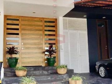 BUGAMBILIAS CASA AMPLIA EN COTO