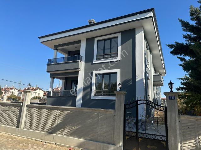 Buhara Mahallesi Satılık Müstakil Daire