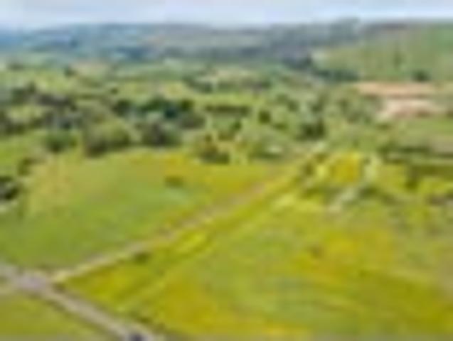 Build your dream on this rural retreat