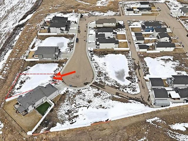 Build Your Dream Home! Large Pie Lot In Innisfail