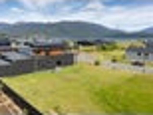 Build your dream home with views to match