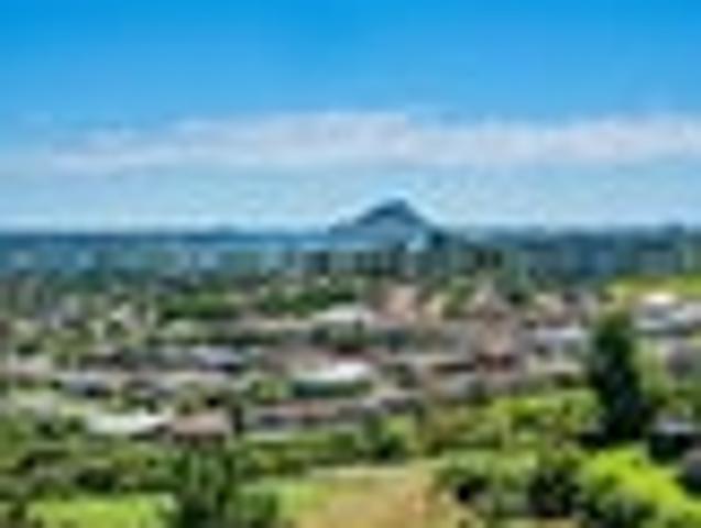 Build Your Dream Home with Stunning Views