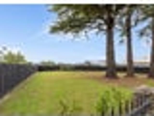 Build Your Dream in the Heart of Riverhead
