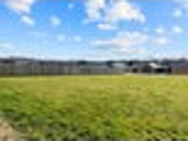 Build in one of Camrose Estates best streets