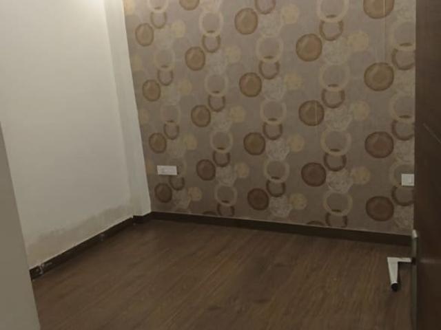 Builder Floor Sector 43 3 Bedroom 1900 Sq. Ft. Builder Floor in Sector 43 Gurgaon Listing ID: #10366