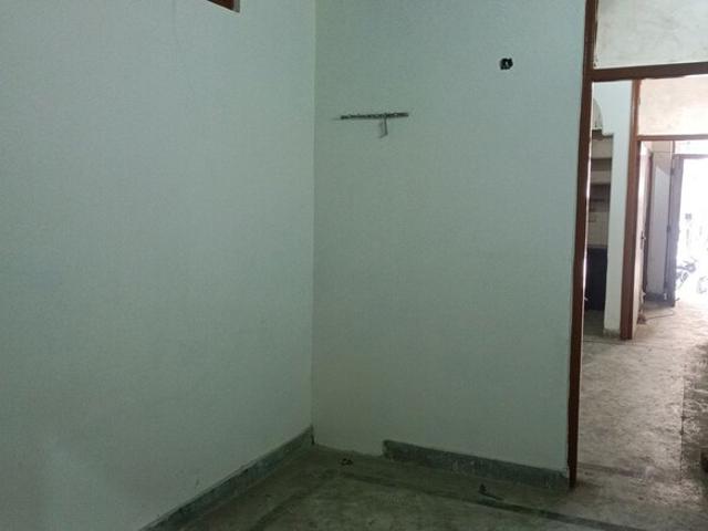 Builder Floor 2 Bedroom 640 Sq. Ft. Builder Floor in Vaishali Sector 2 Ghaziabad Listing ID: #10088