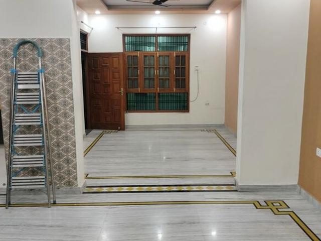 Builder Floor 2 Bedroom 2200 Sq. Ft. Builder Floor in Gomti Nagar Lucknow Listing ID: #10110