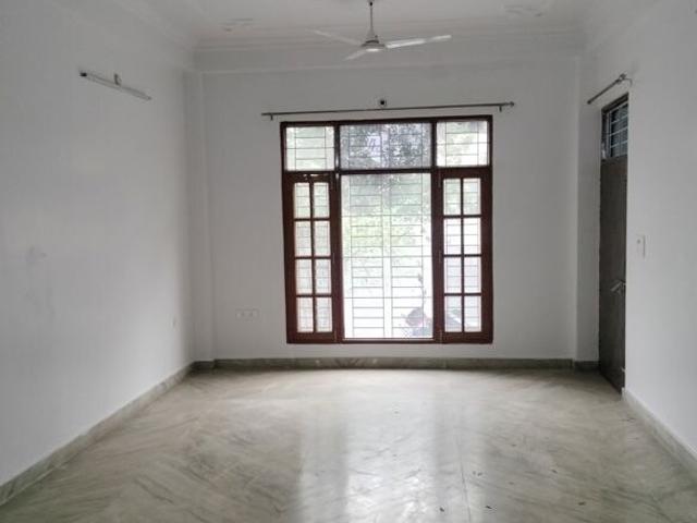 Builder Floor 2 Bedroom 3150 Sq. Ft. Builder Floor in Gomti Nagar Lucknow Listing ID: #10137