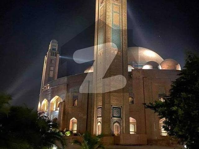 Builder location 21.66 marla plot is available for sale in talha block sector e bahria town lahore