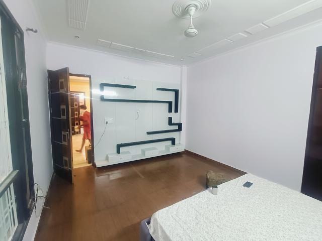 Building Floor 3.5 Bedroom 3150 Sq. Ft. Builder Floor in Sector 35 Faridabad Listing ID: #8777