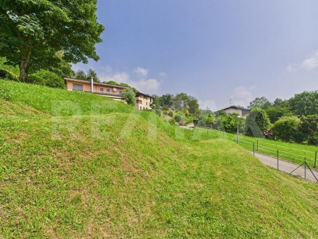 Building lot on sale in Biogno Beride 260 m² | dreamo. Ch