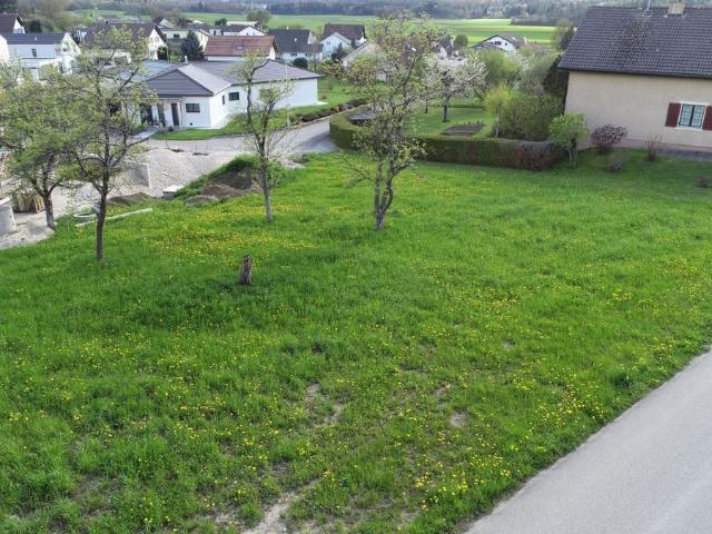 Building lot on sale in Bure Ref Q85B W9BK 349 | dreamo. Ch