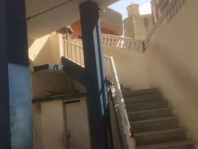 Building of 3 floors and lawn for sell Karachi Jafar E Tayyar ID 66287