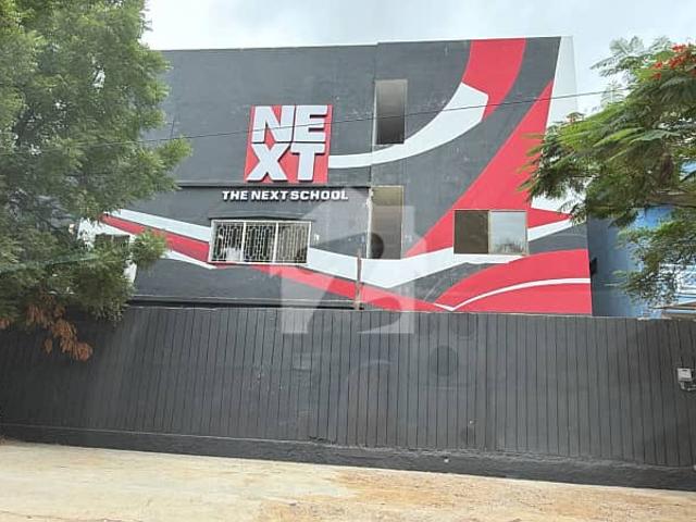 Building Spread Over 500 Square Yards In Gulshan E Iqbal Block 13/D Available