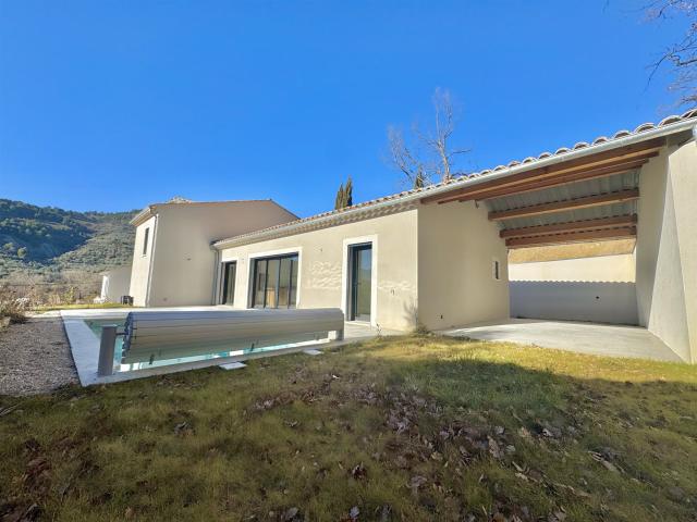 Buis Les Baronnies Villa Neuve Avec Piscine Et Terrain De. 113m² Buis les Baronnies