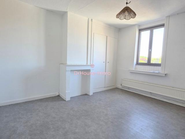 BUISSON: Type 2 duplex 50m² Proximité Tramway