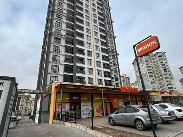 BUKULE'DE 15.KATTA KİRACILI 1+1 Kapalı Otopark 24saat Güvenlik