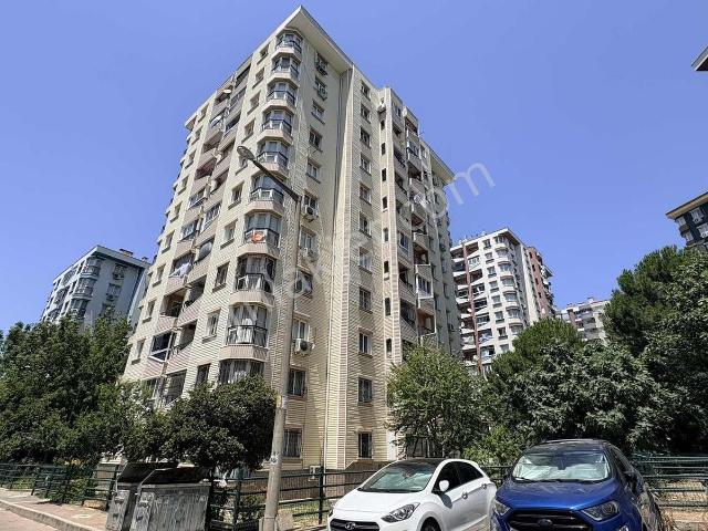 Buket Emlaktan Kiralık 2+1 Daire Doğalgazlı Asansörlü