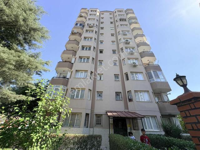 Buket Emlaktan Satılık 1+1 Daire Doğalgazlı Asansörlü Kilerli