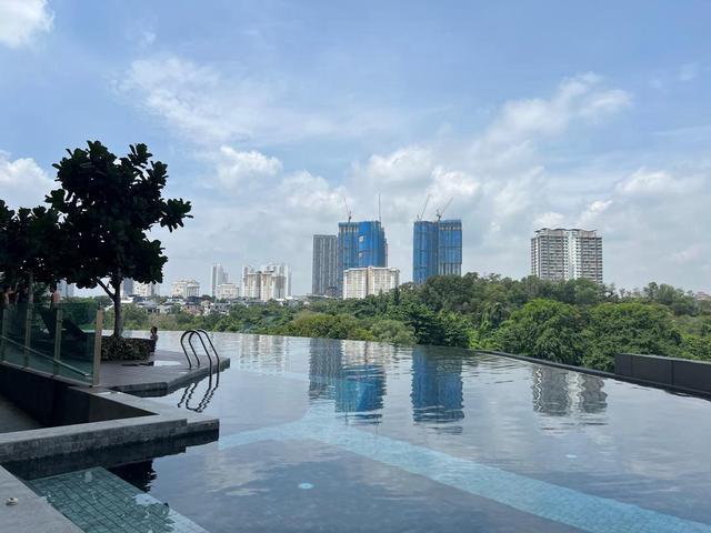 Bukilt Jalil Convena Condo Brand New Corner Bkg 1K Fully Furnished LRT