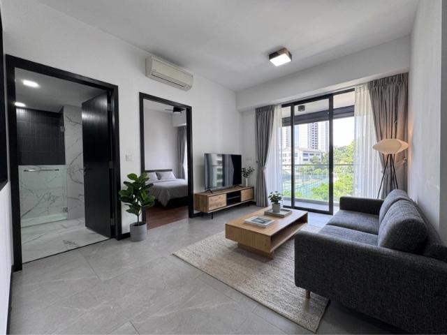 Bukit 828 Condominium For Sale, $1,680,000, 3 Bed 2 Bath 980 sqft $1,714.00 psf