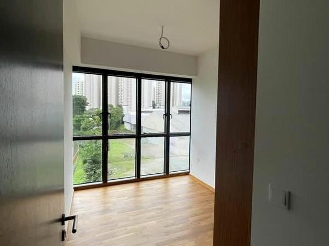 Bukit 828 D23, Apartment