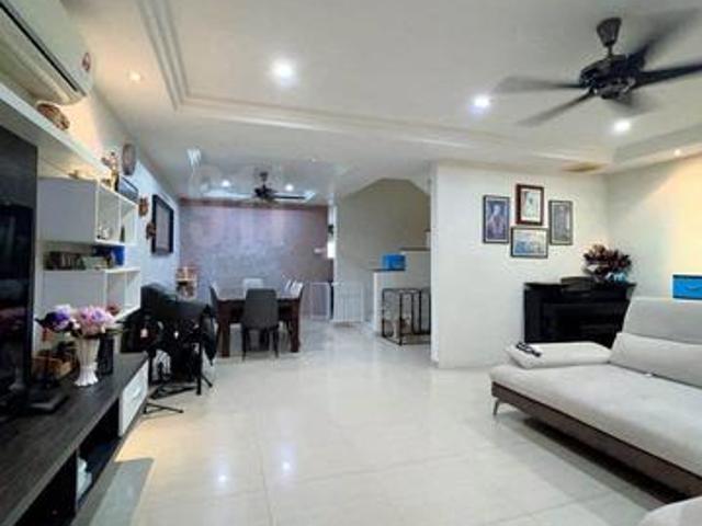 Bukit Tinggi 2 2 Storey 20x70 Fully Renovated Move In Condition