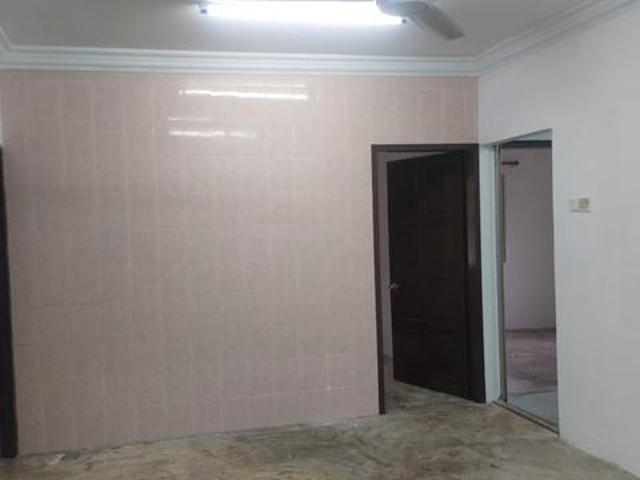 Bukit tinggi 2 batu nilam 34 Block C