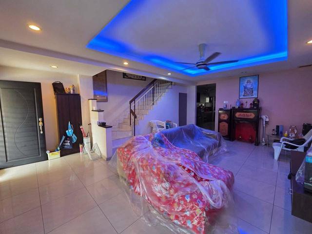 Bukit Tinggi 2 Klang 2sty House 18x65 4r3b Reno Extend Furnished Sale