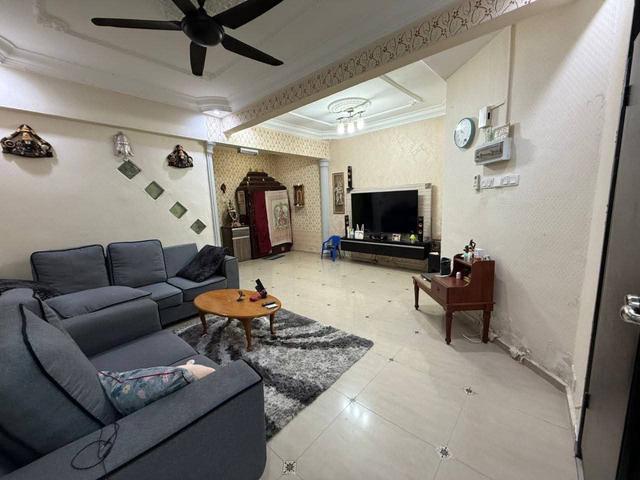 Bukit Tiram Double Storey Terrace House 3bed Renovated Johor