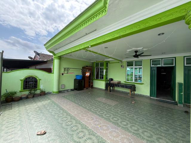 Bukit Tiram House For Sales