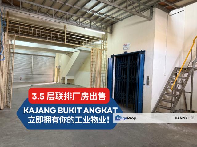 Bukit Angkat