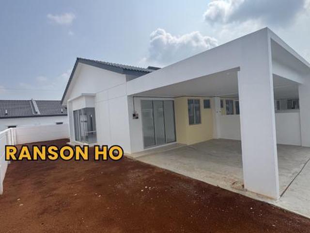 Bukit Banyan Cassia 1 Storey Terrace Extra 10 Feet Land