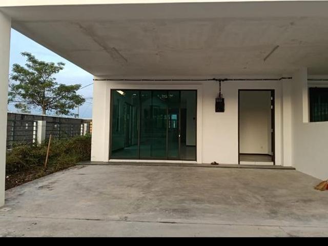 Bukit Banyan Amaryn 2 Double Storey Terriace End Lot