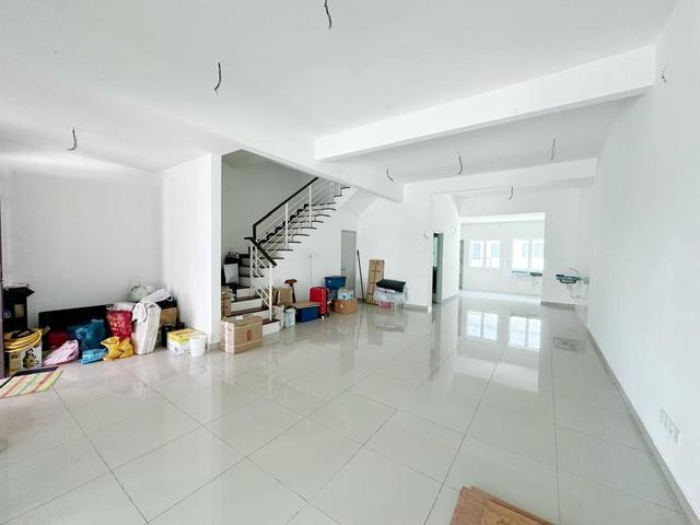Bukit Banyan Azelia Double Storey Terrace House For Sale